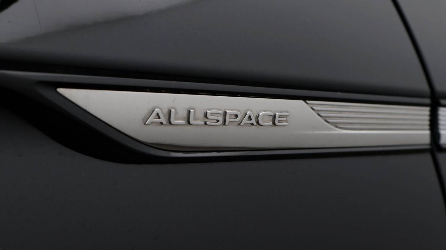 Used Volkswagen Tiguan Allspace 2024 for sale - 77449999: Photo 24