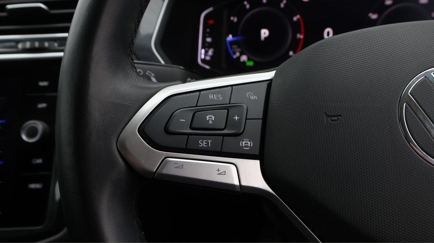 Used Volkswagen Tiguan Allspace 2024 for sale - 77449999: Photo 28