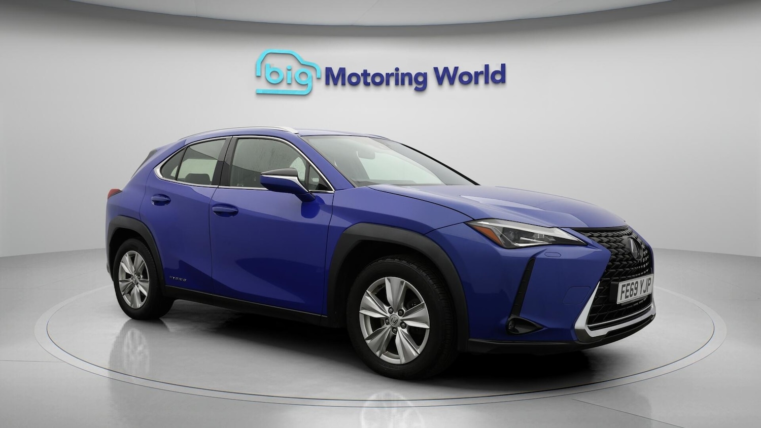 Used Lexus UX 2019 for sale - 76573220: Photo 2