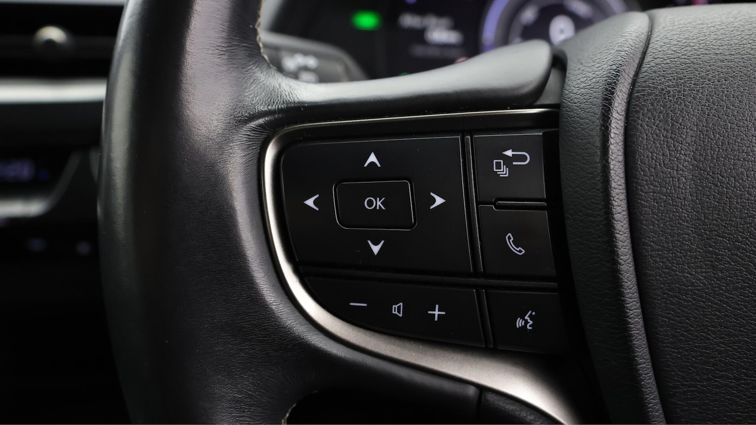 Used Lexus UX 2019 for sale - 76573220: Photo 24