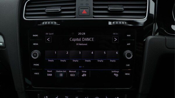 Used Volkswagen Golf 2020 for sale - 75415071: Photo 12