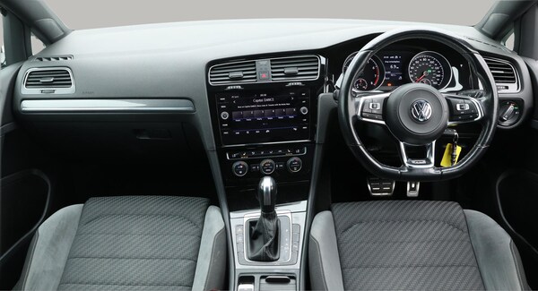 Used Volkswagen Golf 2020 for sale - 75415071: Photo 14