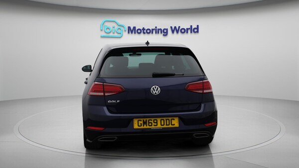 Used Volkswagen Golf 2020 for sale - 75415071: Photo 7
