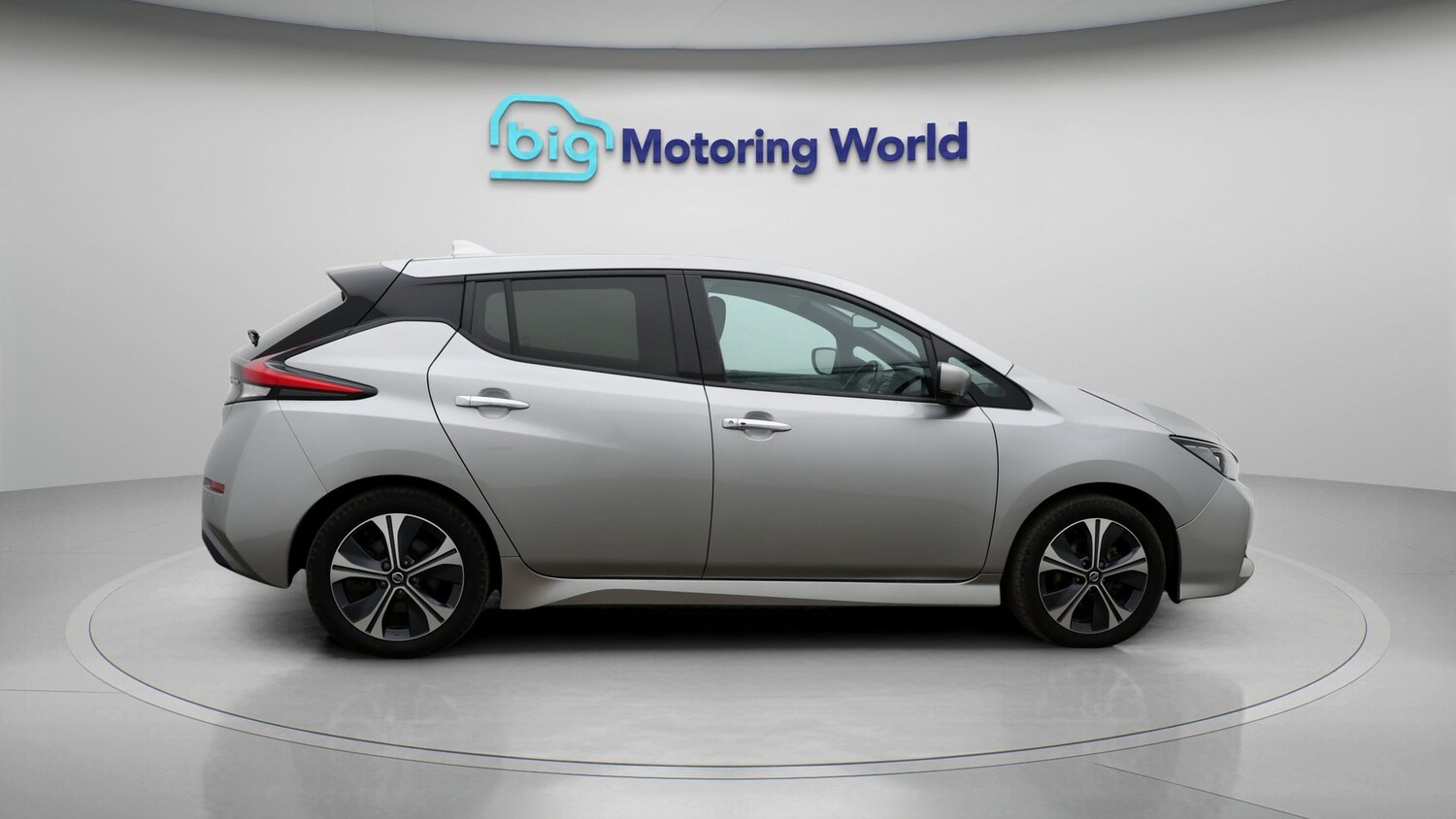 Used Nissan Leaf 2022 for sale - 77365062: Photo 8