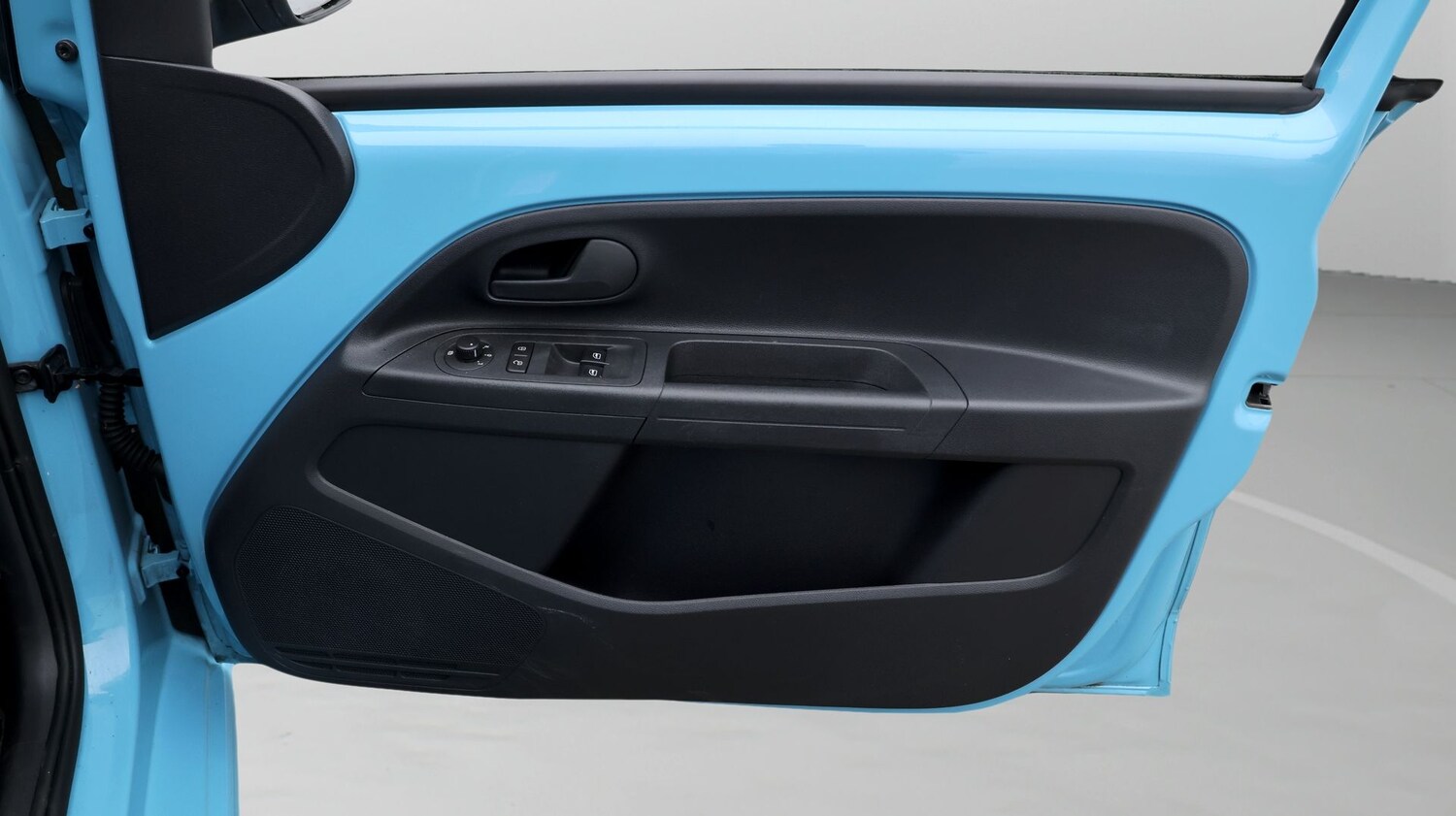 Used Volkswagen up! for sale - 77536309: Photo 15