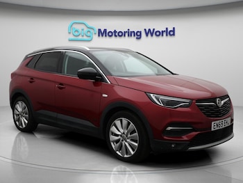 Vauxhall - Grandland X