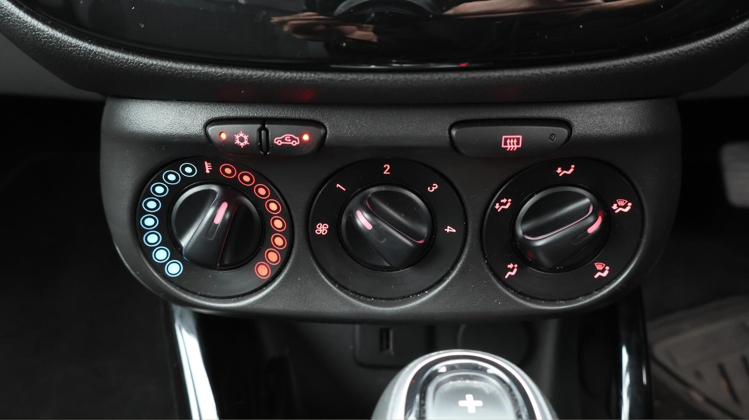 Used Vauxhall Corsa 2017 for sale - 76389052: Photo 13