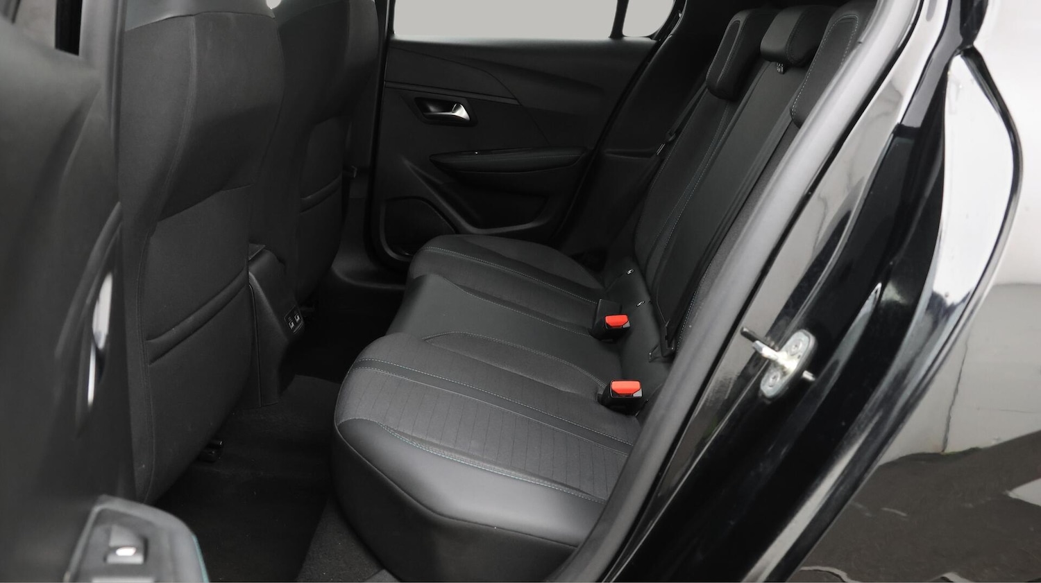 Used Peugeot 208 2023 for sale - 76498976: Photo 15