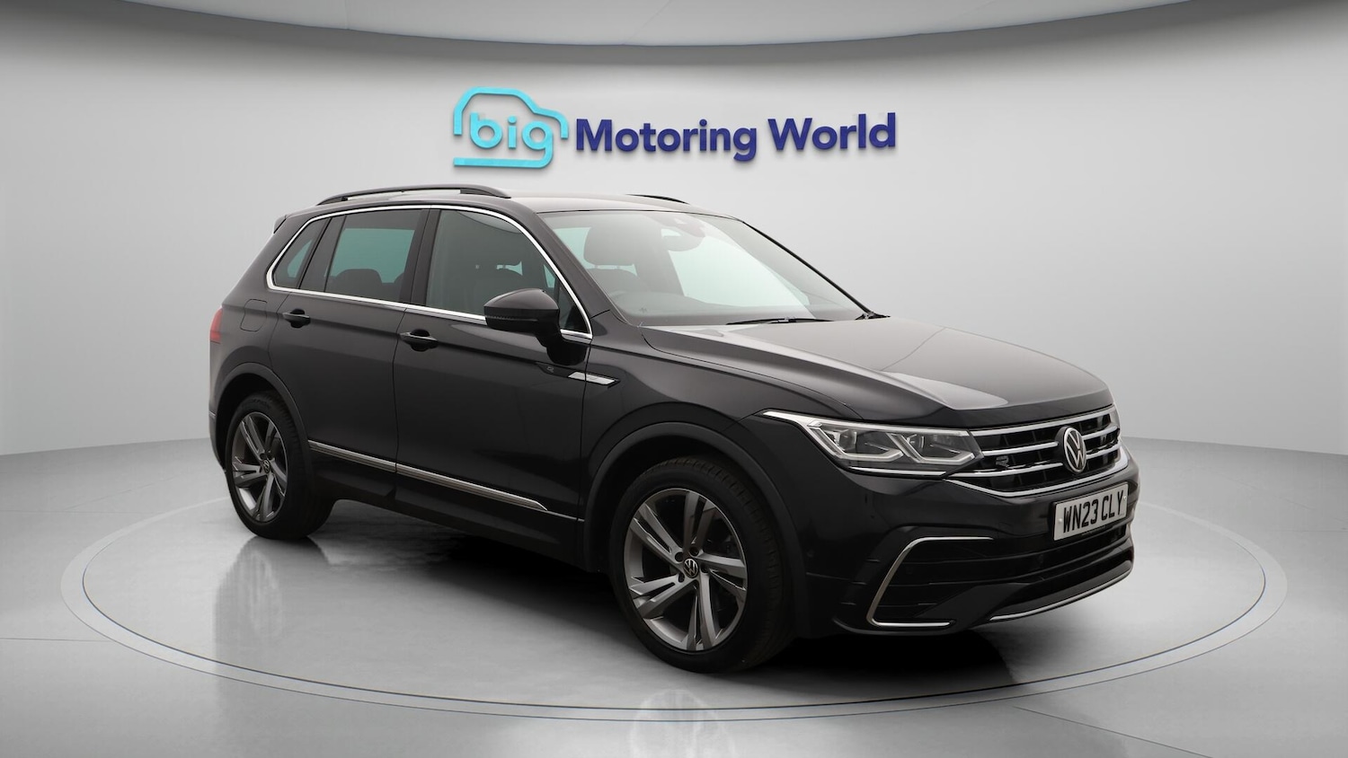 Used Volkswagen Tiguan 2023 for sale - 76408800: Photo 2