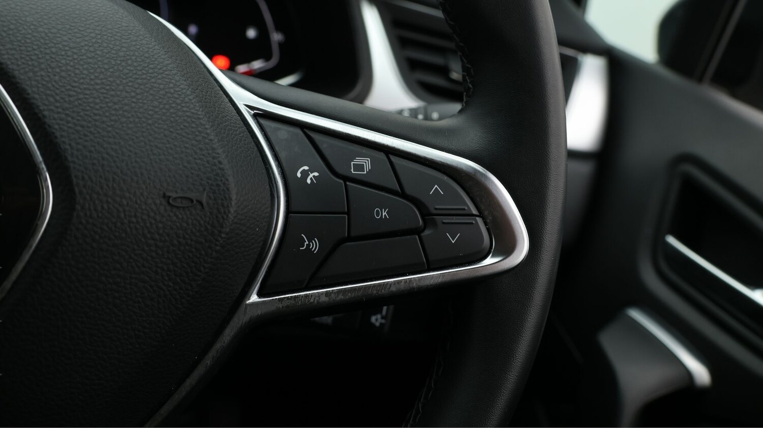 Used Renault Captur 2024 for sale - 77531814: Photo 23