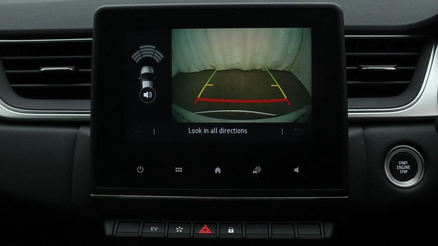 Used Renault Captur 2024 for sale - 77531814: Photo 24