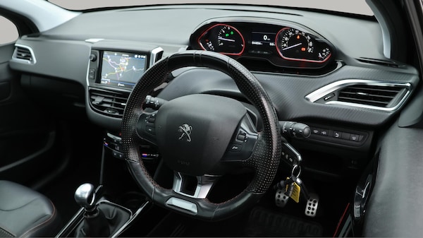 Used Peugeot 2008 2019 for sale - 75809506: Photo 10