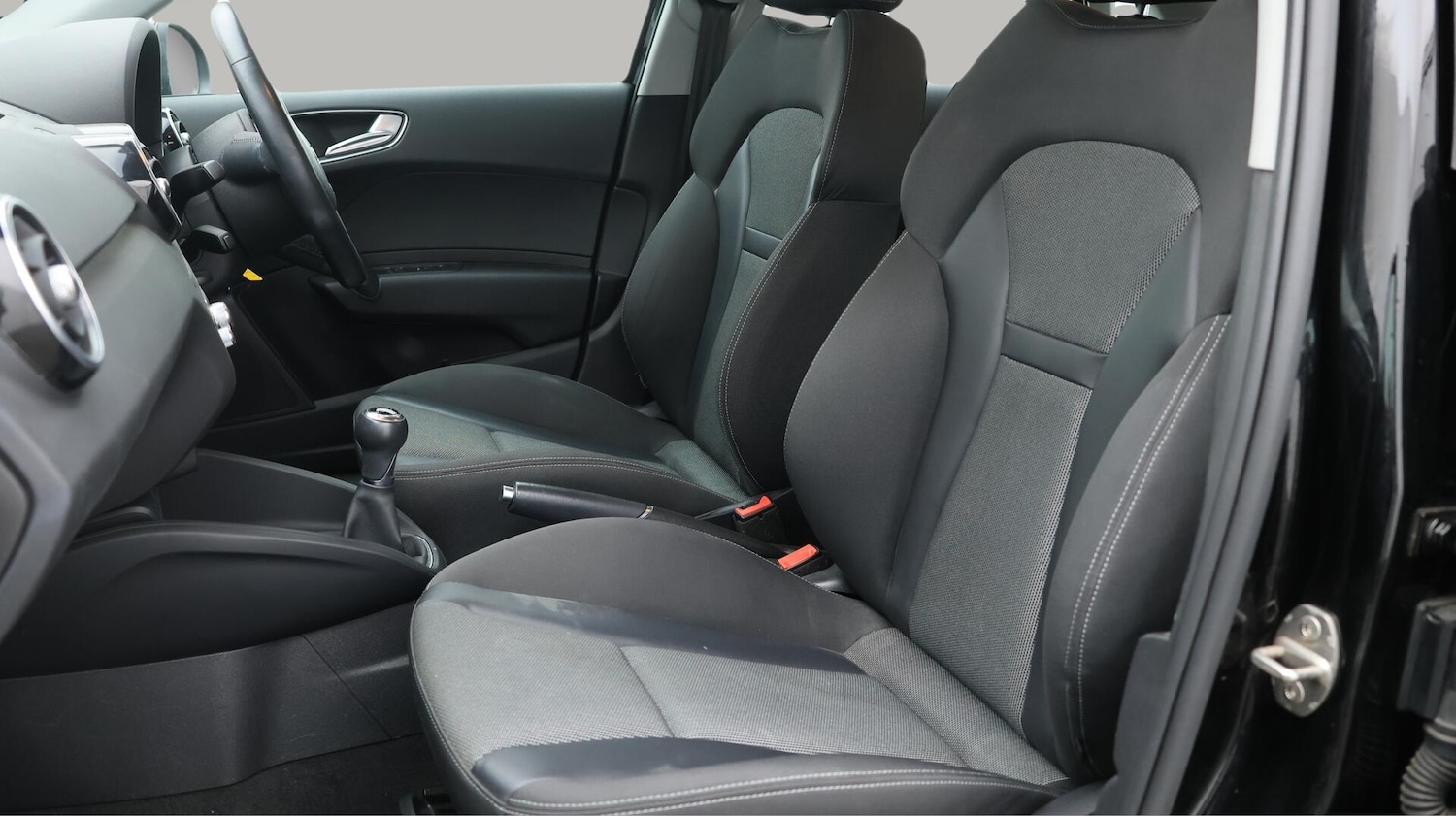 Used Audi A1 2018 for sale - 76632838: Photo 15