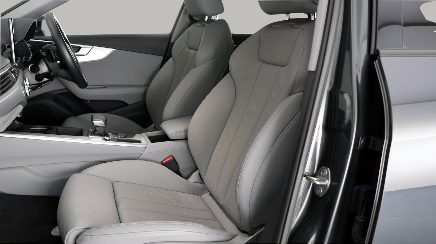 Used Audi A4 2021 for sale - 77759200: Photo 14