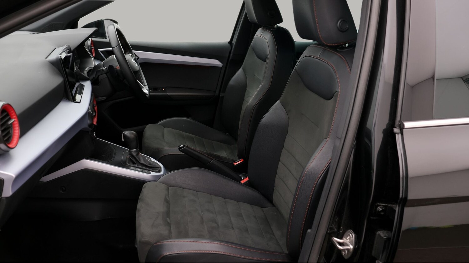 Used SEAT Arona 2023 for sale - 77308617: Photo 14