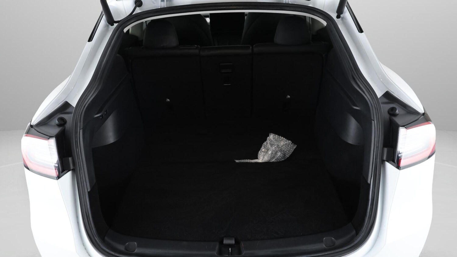 Used Tesla Model Y 2022 for sale - 76226979: Photo 18