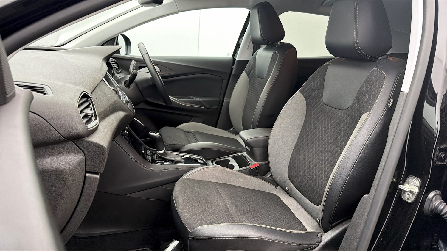 Used Vauxhall Grandland X 2021 for sale - 78212353: Photo 13