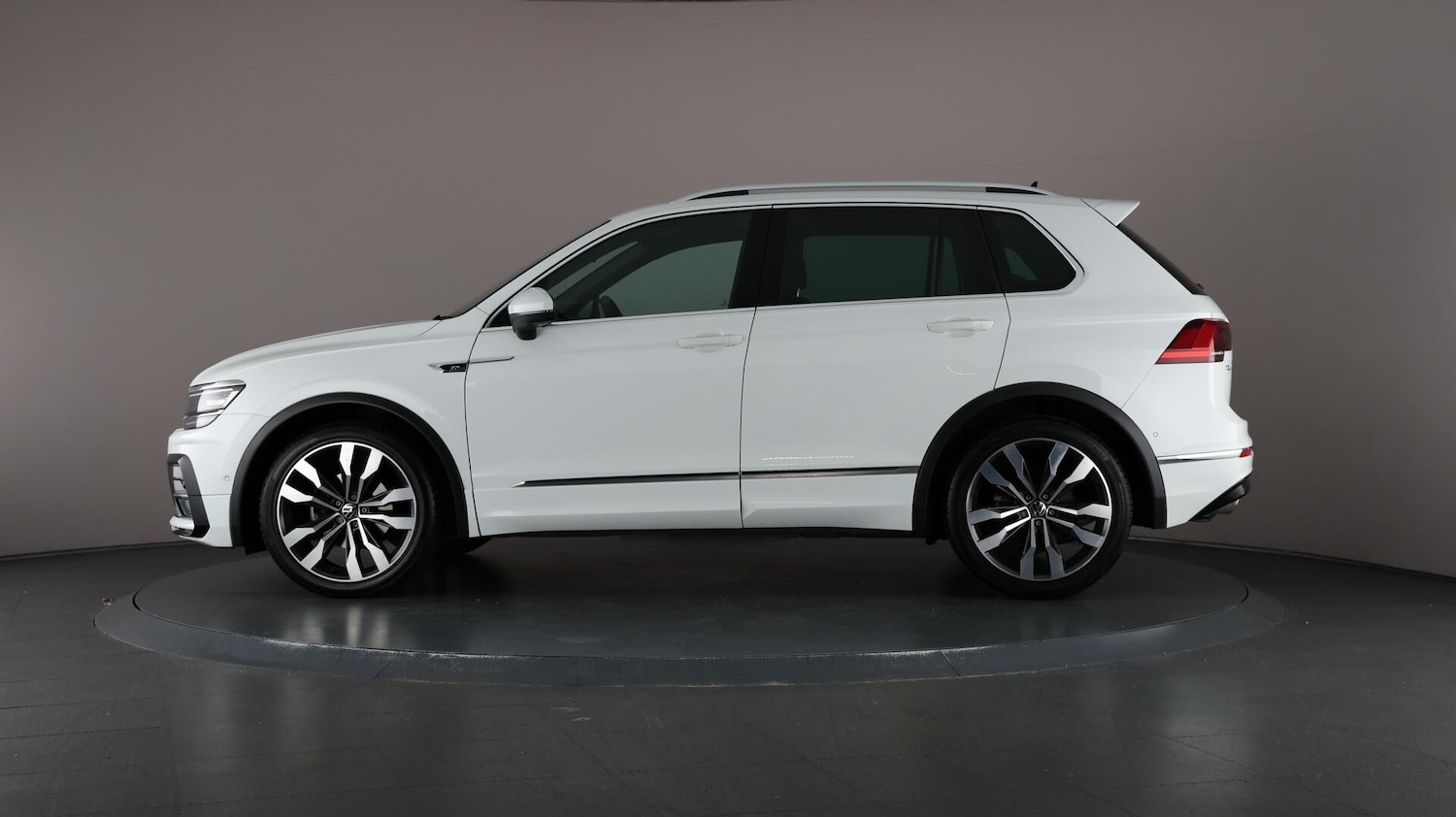 Used Volkswagen Tiguan 2020 for sale - 76360591: Photo 38