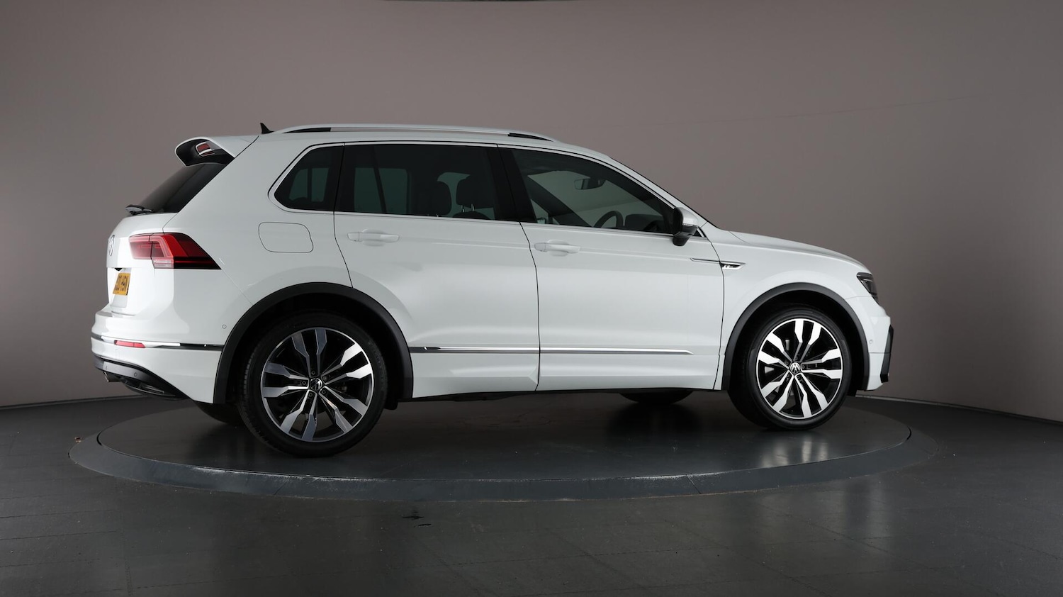 Used Volkswagen Tiguan 2020 for sale - 76360591: Photo 65