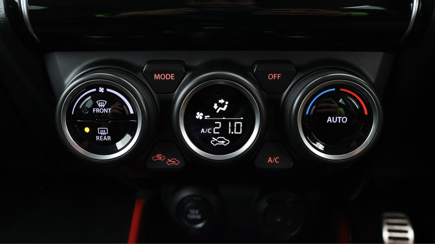 Used Suzuki Swift 2023 for sale - 76227039: Photo 13