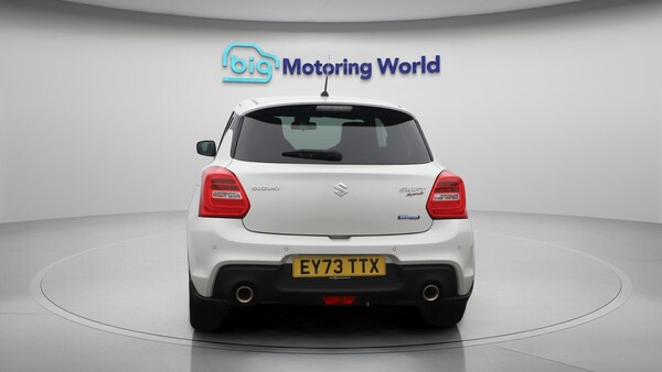 Used Suzuki Swift 2023 for sale - 76227039: Photo 7