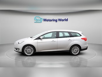 Used Ford Focus 2017 for sale - 77687837: Photo