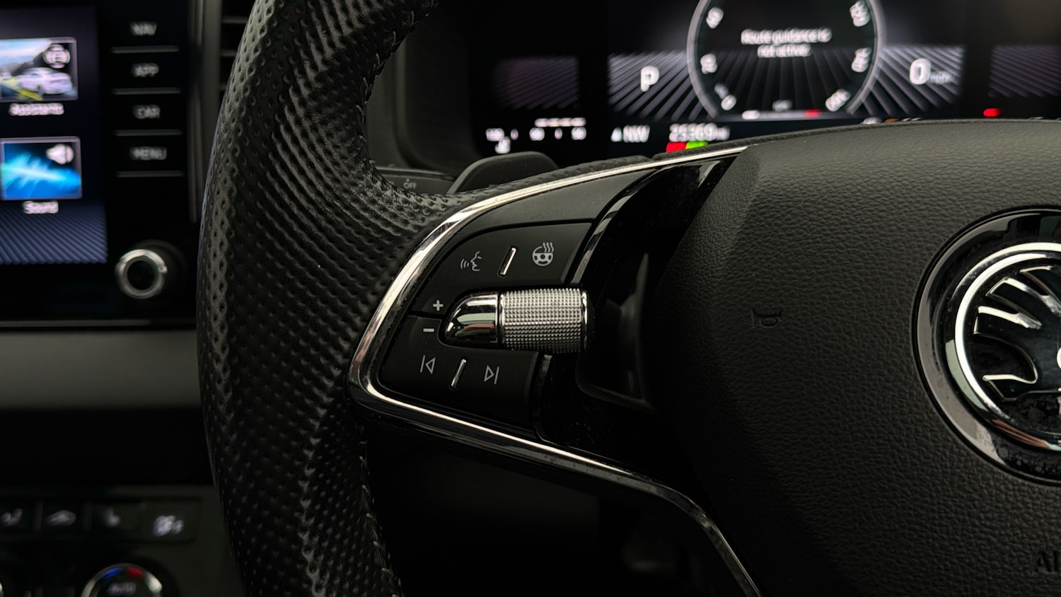 Used Skoda Karoq 2022 for sale - 78209690: Photo 23