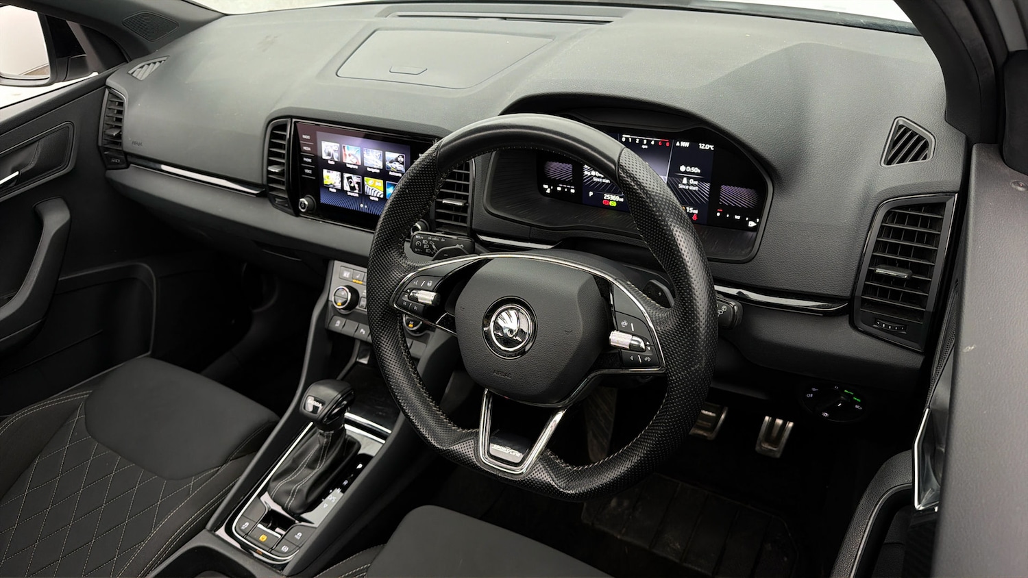 Used Skoda Karoq 2022 for sale - 78209690: Photo 9