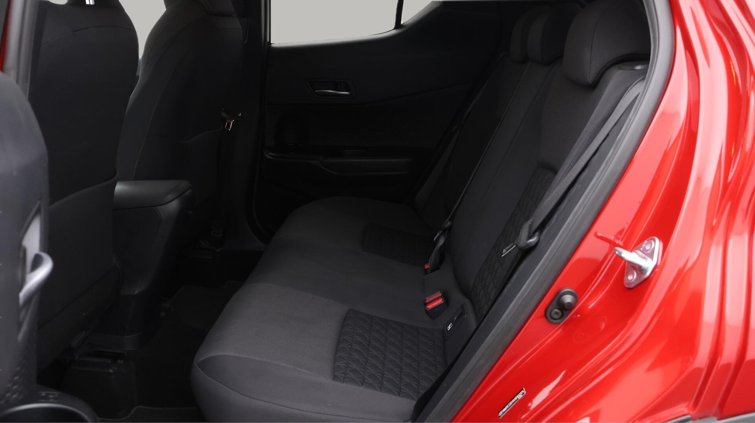 Used Toyota C-HR 2020 for sale - 76689322: Photo 17