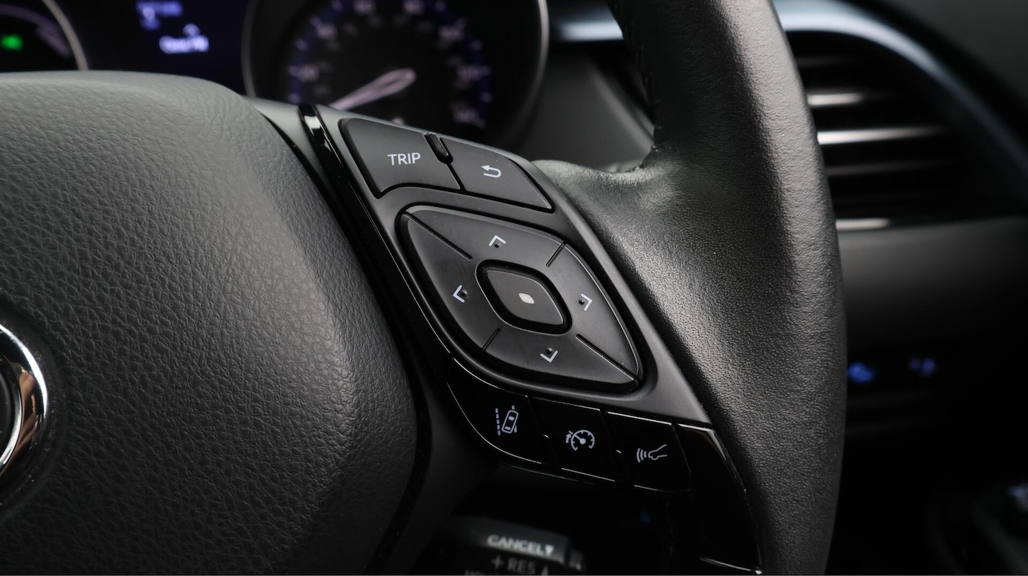 Used Toyota C-HR 2020 for sale - 76689322: Photo 27