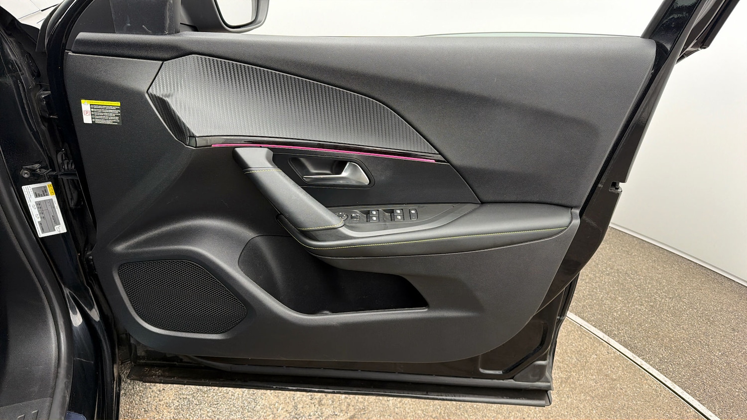 Used Peugeot E-2008 for sale - 78108957: Photo 14