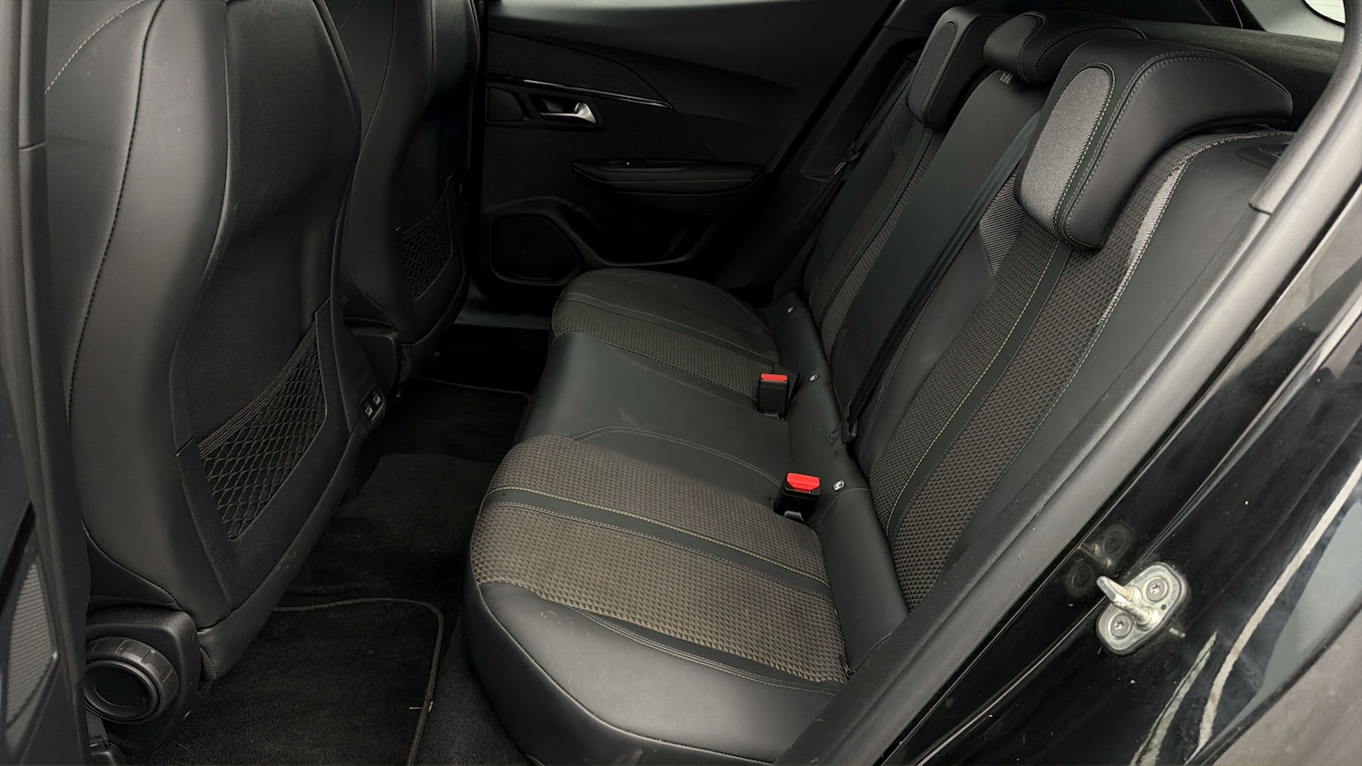 Used Peugeot E-2008 for sale - 78108957: Photo 15