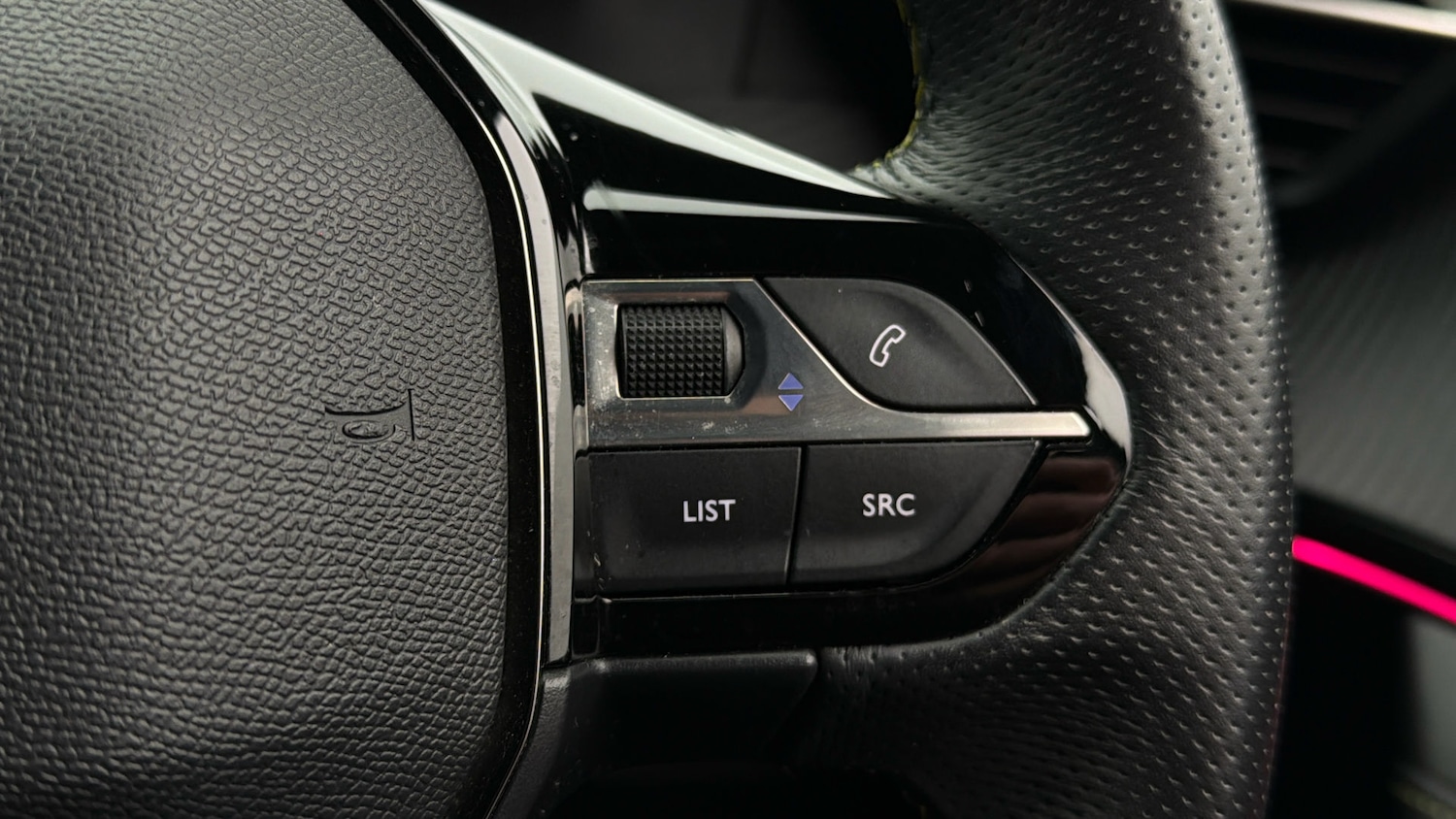 Used Peugeot E-2008 for sale - 78108957: Photo 24