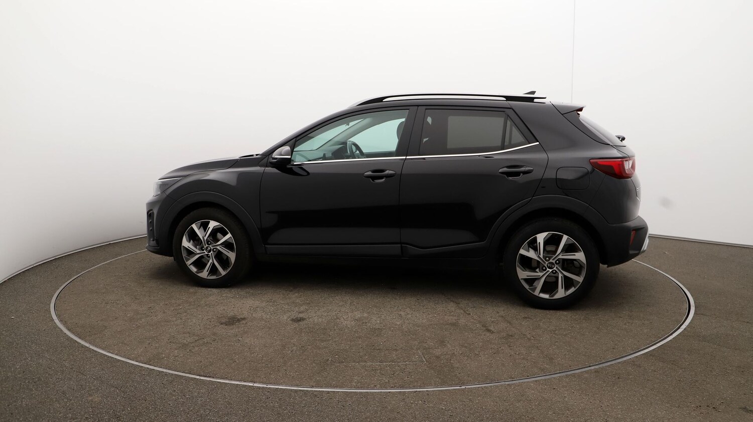 Used Kia Stonic for sale - 76815281: Photo 52