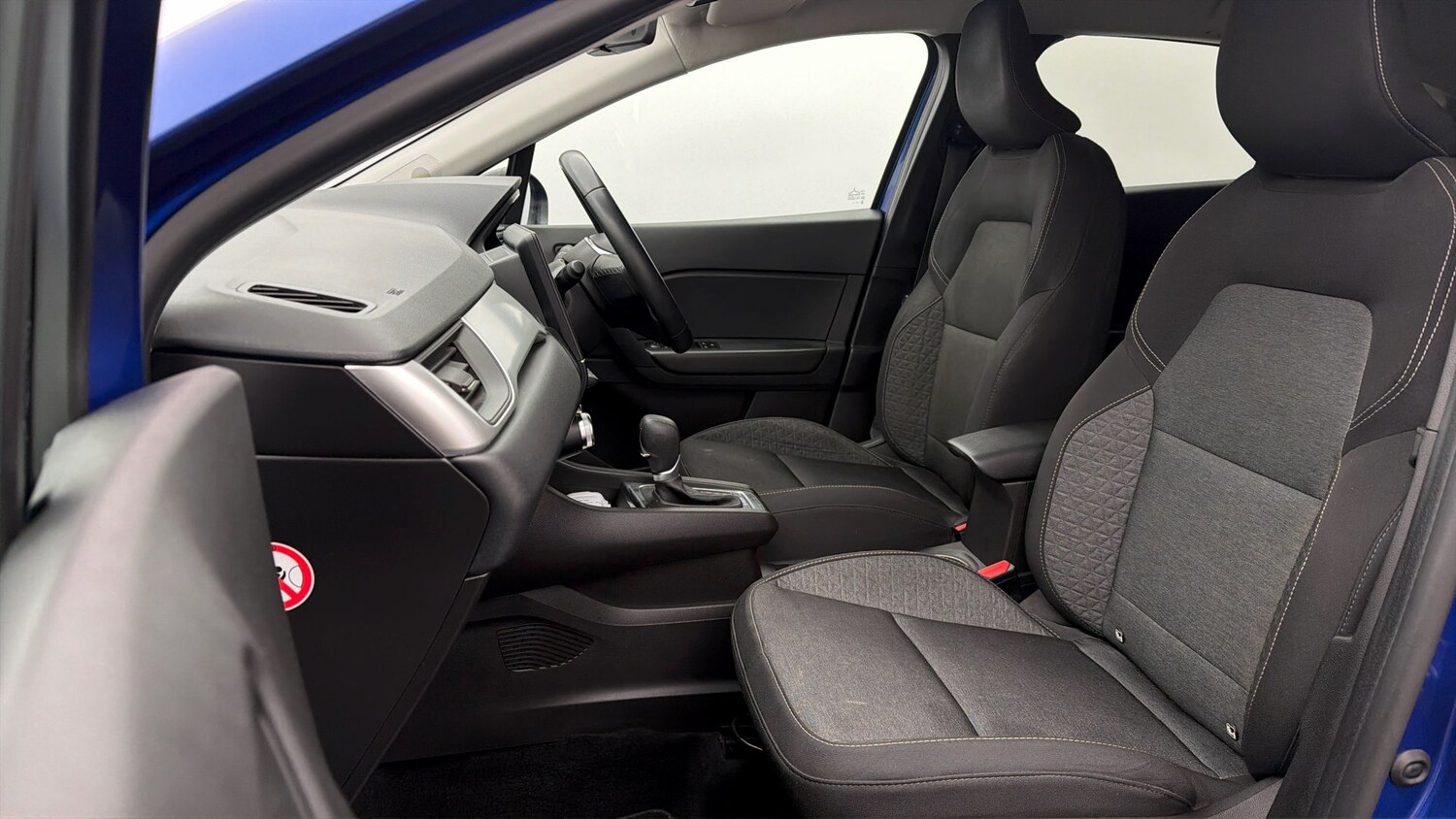 Used Renault Captur 2023 for sale - 78162065: Photo 13