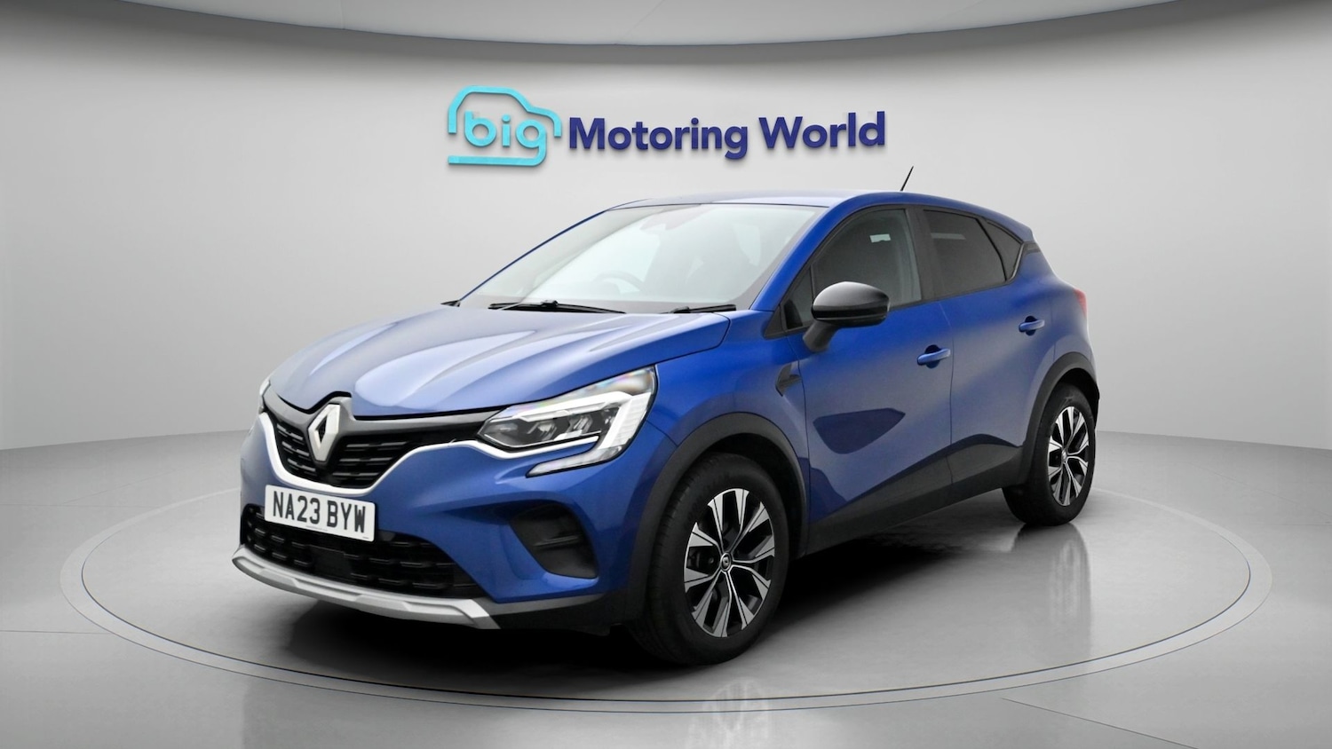 Used Renault Captur 2023 for sale - 78162065: Photo 3