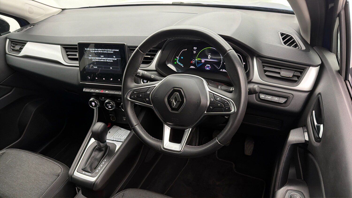 Used Renault Captur 2023 for sale - 78162065: Photo 9