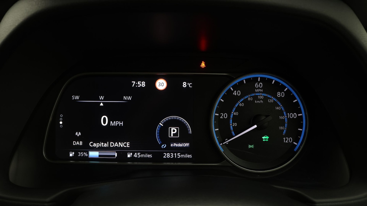 Used Nissan Leaf 2022 for sale - 77747569: Photo 10