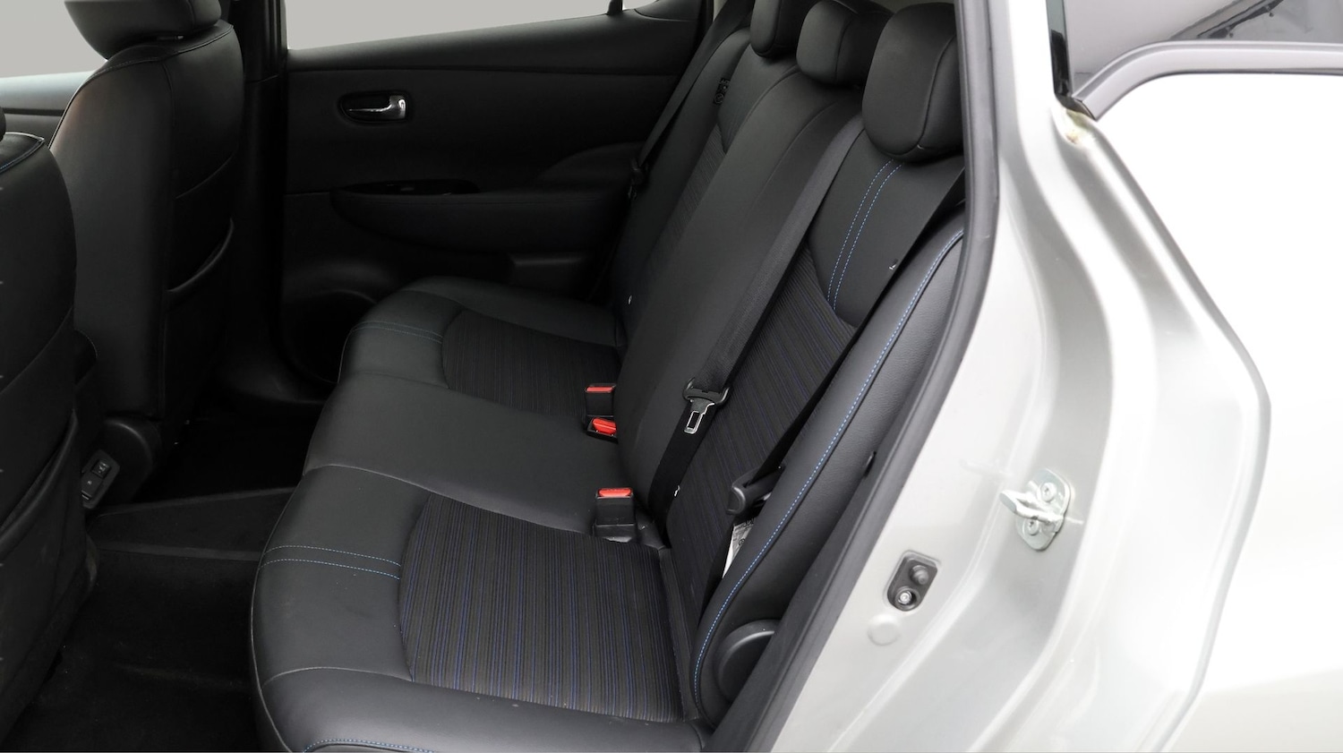 Used Nissan Leaf 2022 for sale - 77747569: Photo 16