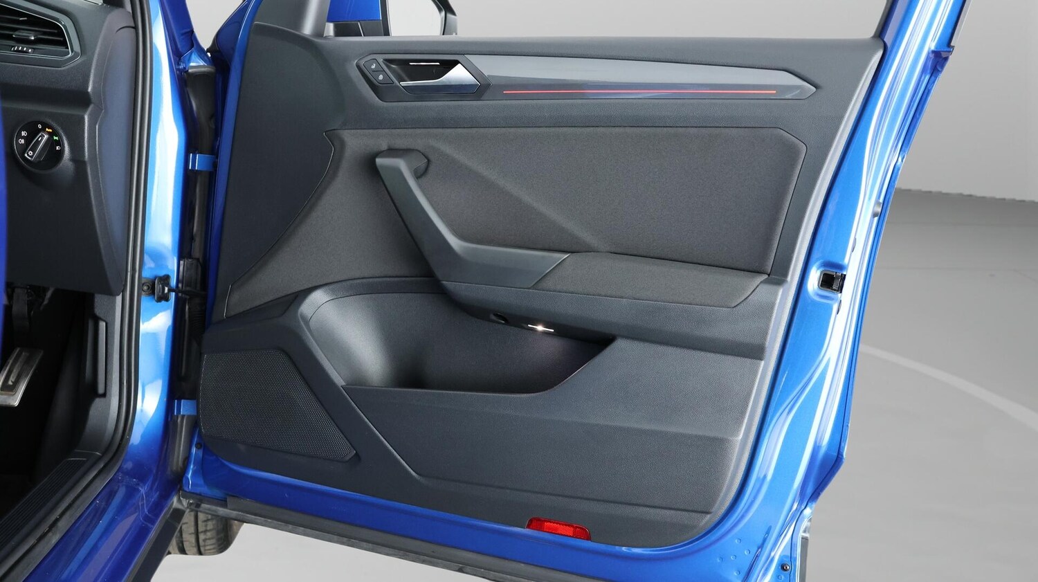 Used Volkswagen T-Roc 2021 for sale - 76522503: Photo 16