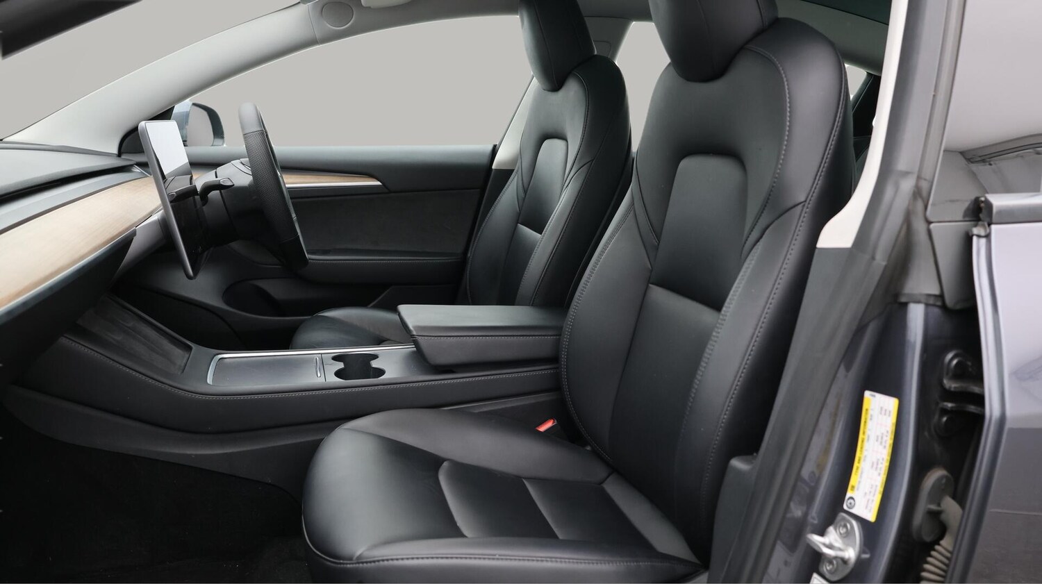 Used Tesla Model 3 2021 for sale - 76801371: Photo 15