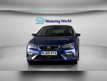 Used SEAT Leon 2019 for sale - 78240061: Photo