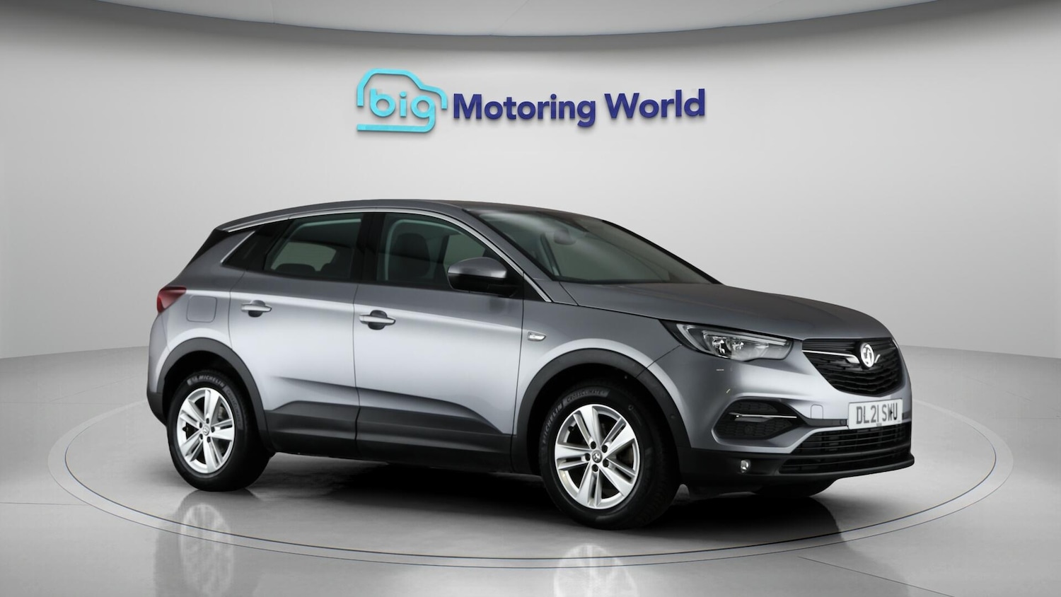 Used Vauxhall Grandland X 2021 for sale - 76012365: Photo 2