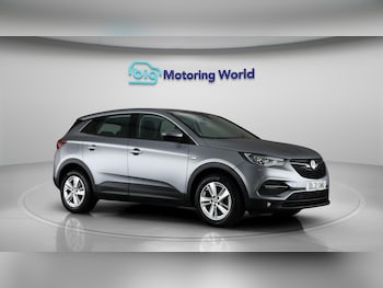 Used Vauxhall Grandland X 2021 for sale - 76012365: Photo 2