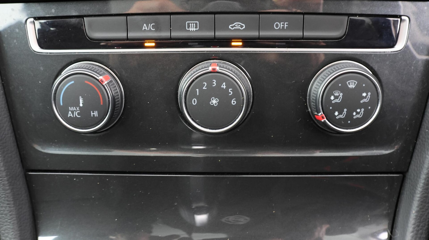 Used Volkswagen Golf 2019 for sale - 76592932: Photo 11