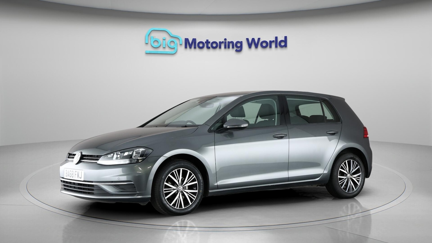 Used Volkswagen Golf 2019 for sale - 76592932: Photo 3