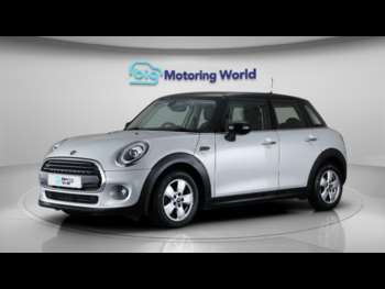 Used MINI Hatch 2019 for sale - 74188379: Photo
