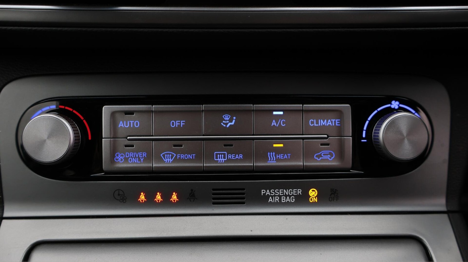 Used Hyundai KONA 2021 for sale - 76714481: Photo 13