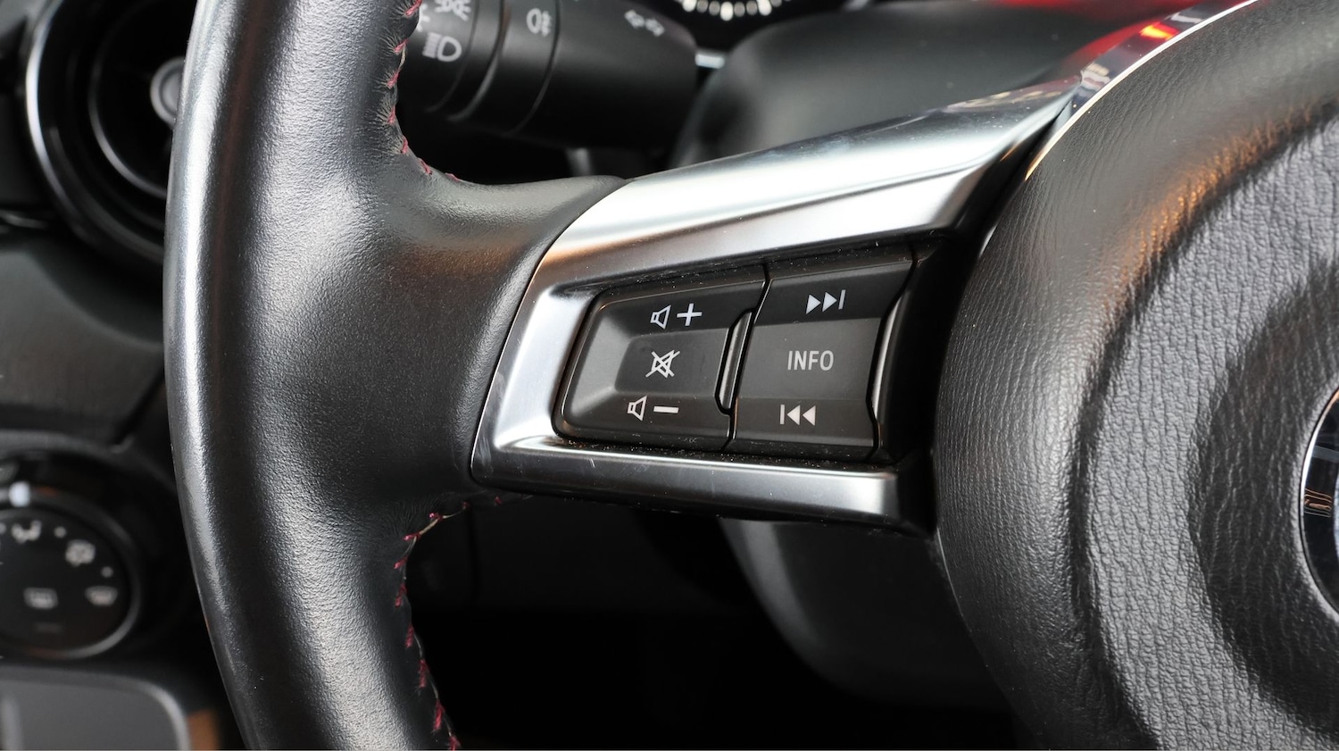 Used Mazda MX-5 2018 for sale - 77438817: Photo 19