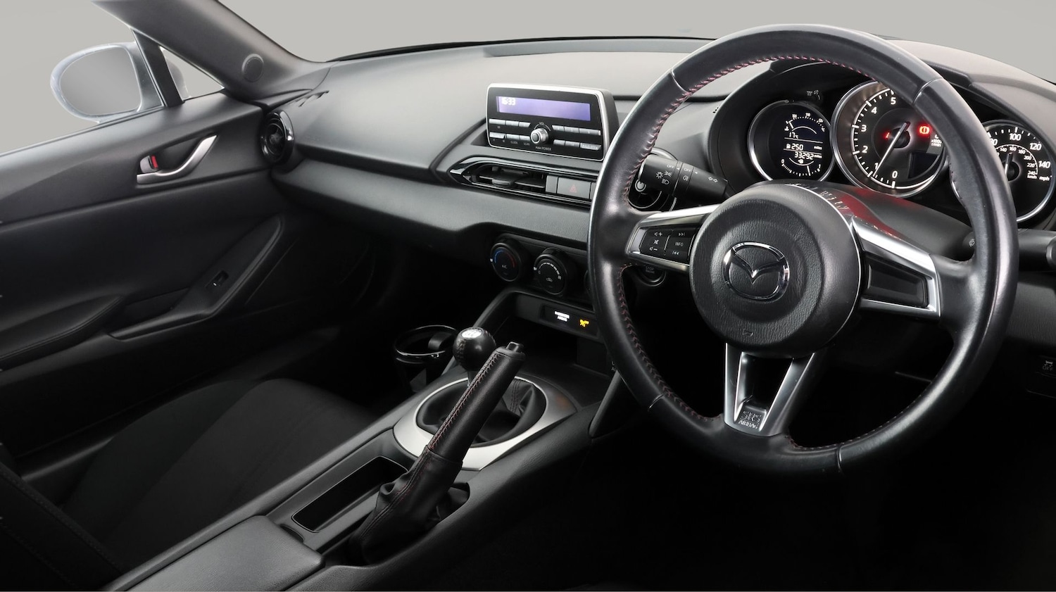 Used Mazda MX-5 2018 for sale - 77438817: Photo 9